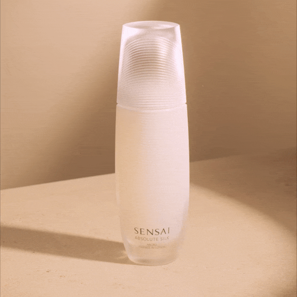 Absolute Silk Micro Essence-In-Lotion von SENSAI